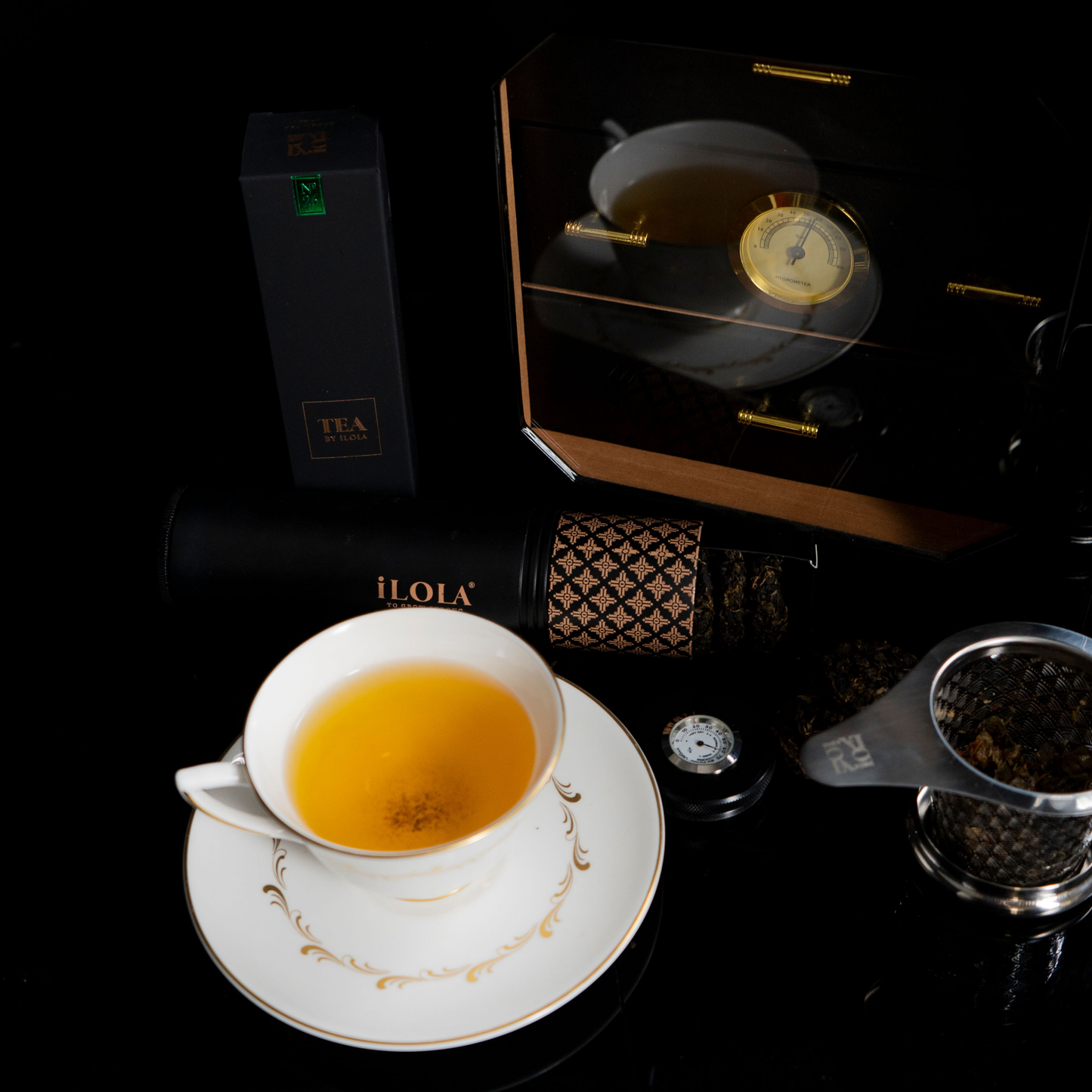 iLOLA Humidor Starter Set – Tea Aging + Storage System