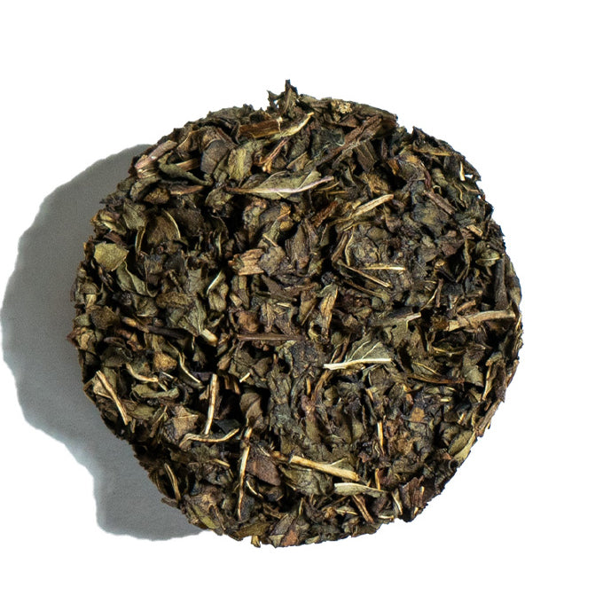 iLOLA Tea Disc, macro top-down view